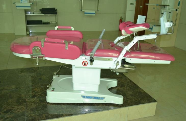 Gynecologist Table Surgical Supplies